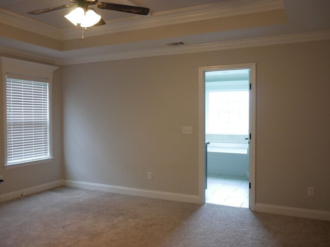 Building Photo - Beautiful home in Coventry S/D