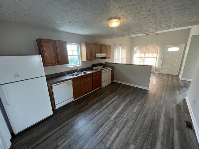 Foto del edificio - 1622 25th Ave N