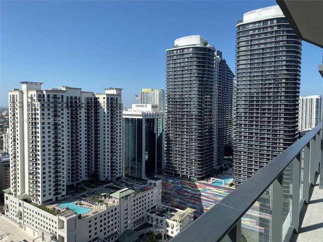 Foto del edificio - 1000 Brickell Plaza