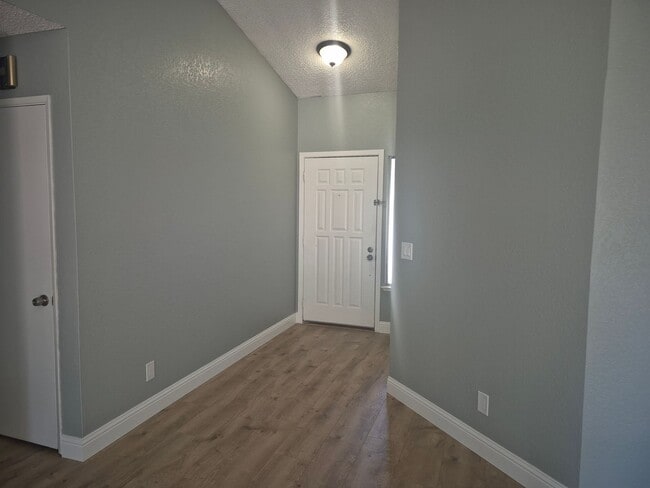 Photo - 1157 Socorro Way^^ House