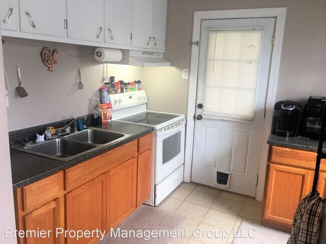 Foto del edificio - 3 br, 1 bath House - 319 Locust Avenue