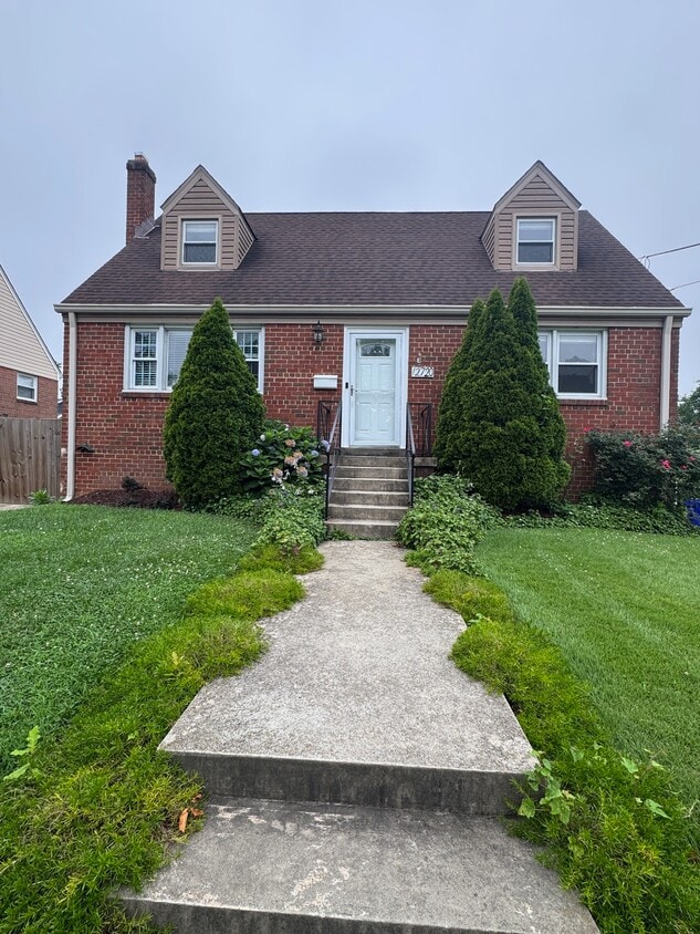 Primary Photo - 12720 Feldon St