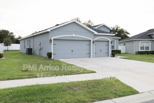 Foto del edificio - 1069 Montgomery Ln