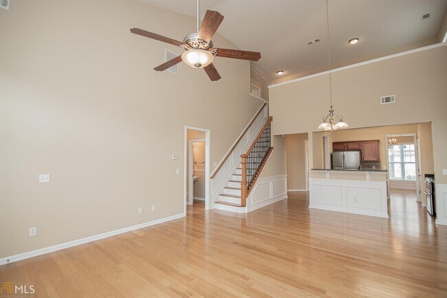 Building Photo - 2548 Worrall Hill Way