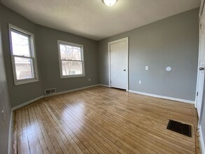 Building Photo - 2324 N Logan Ave
