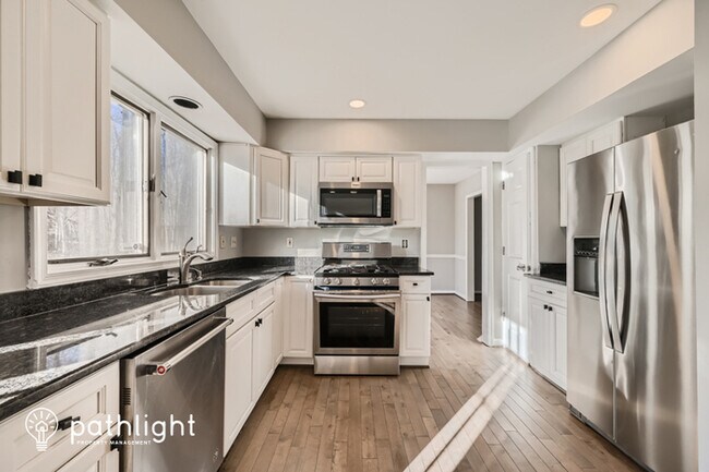 Foto del edificio - 9822 Bridle Brook Dr, Owings Mills, MD, 21117