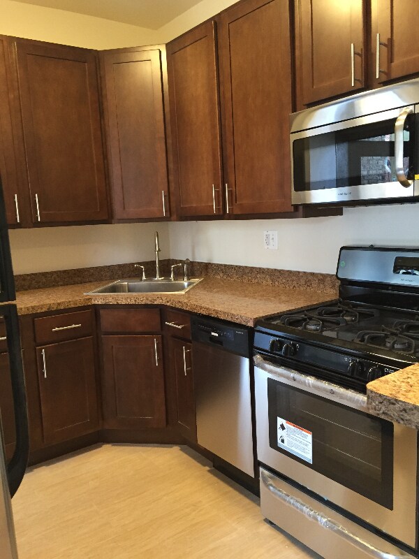 Foto del edificio - 3161 N Hudson Ave