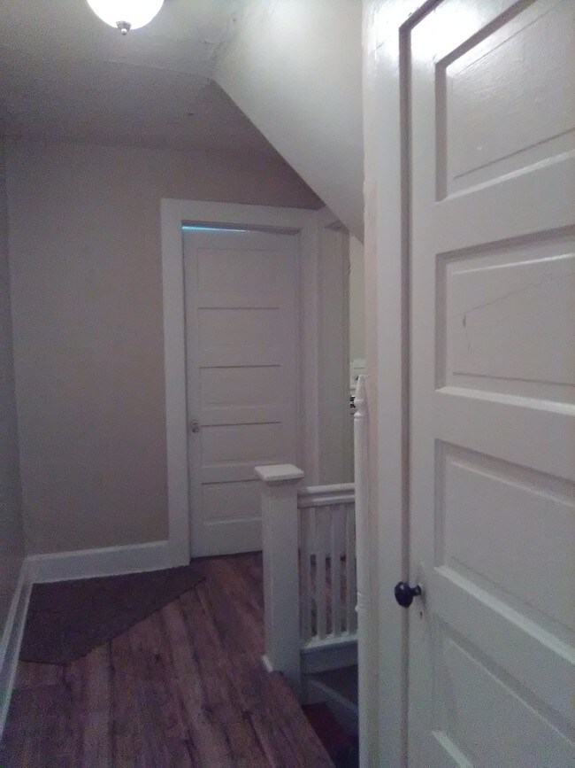 Hallway - 320 Jefferson Ave