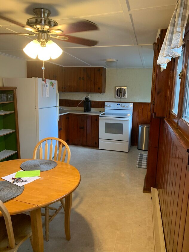 24 Standish St, Plattsburgh, NY 12901 Apartments in Plattsburgh, NY