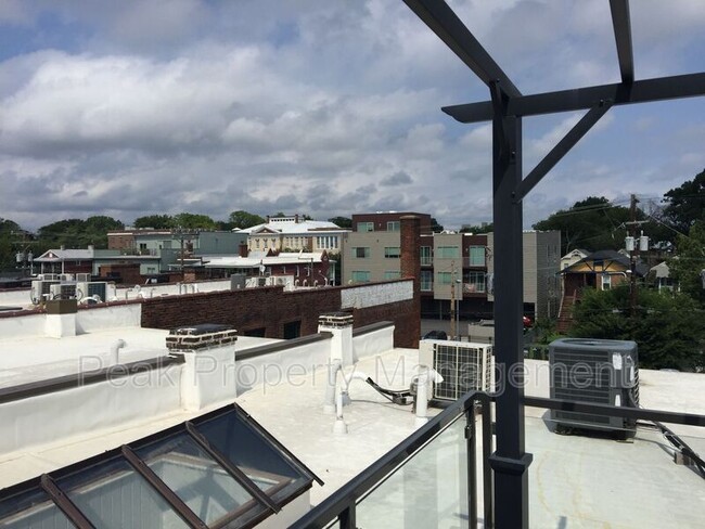 Foto del edificio - 1313 Hull Street Rd