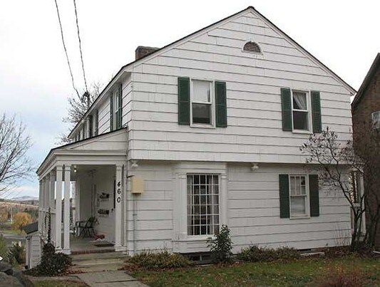 Primary Photo - 460 NE Maiden