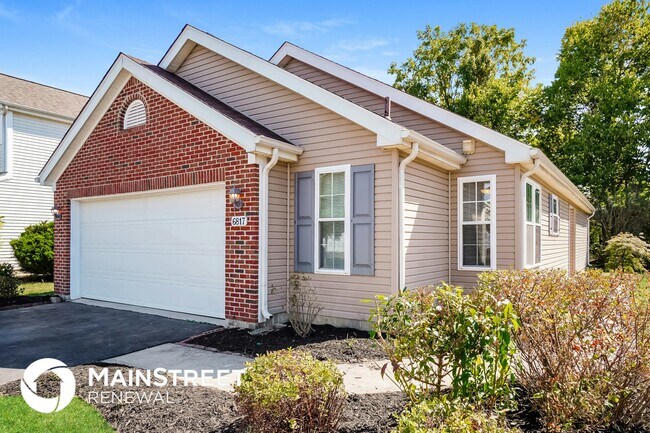 Foto del edificio - 6817 Riding Trail Dr