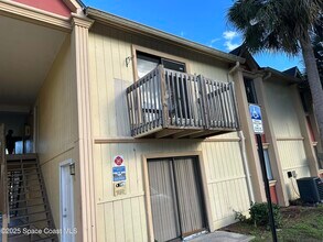 Building Photo - 2130 Forest Knoll Dr NE