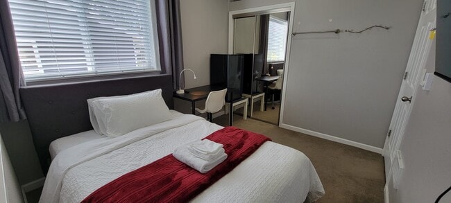 Building Photo - 8030 238th St SW