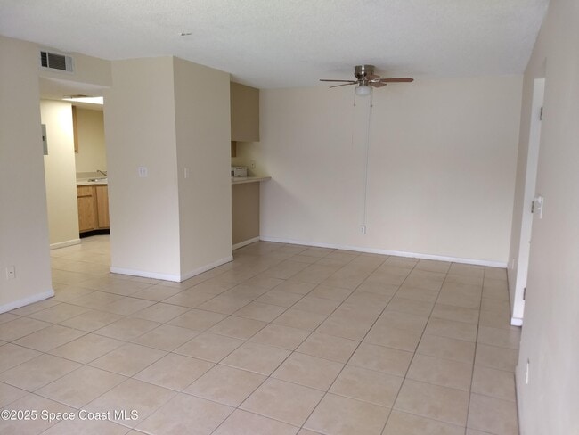 Building Photo - 1641 Sunny Brook Ln