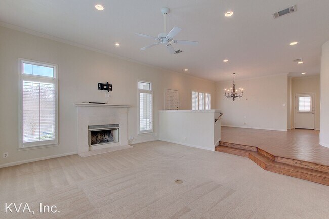 Foto del edificio - 3 br, 2.5 bath House - 4231 Westlake Drive...