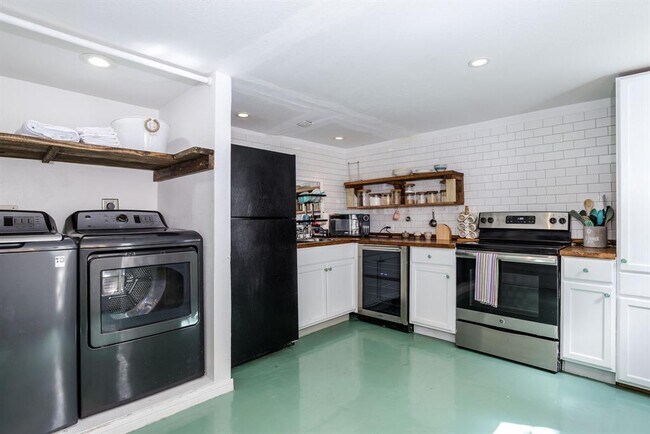 Foto del edificio - 1815 37th St