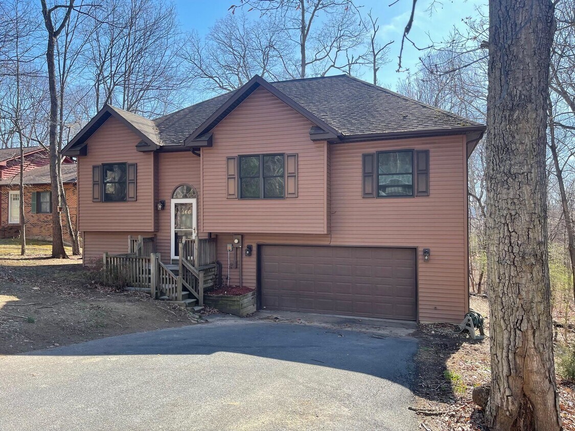 166 Bobcat Ln, McGaheysville, VA 22840 House Rental in McGaheysville