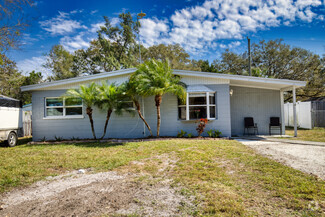 Building Photo - 333 E Cornelius Cir