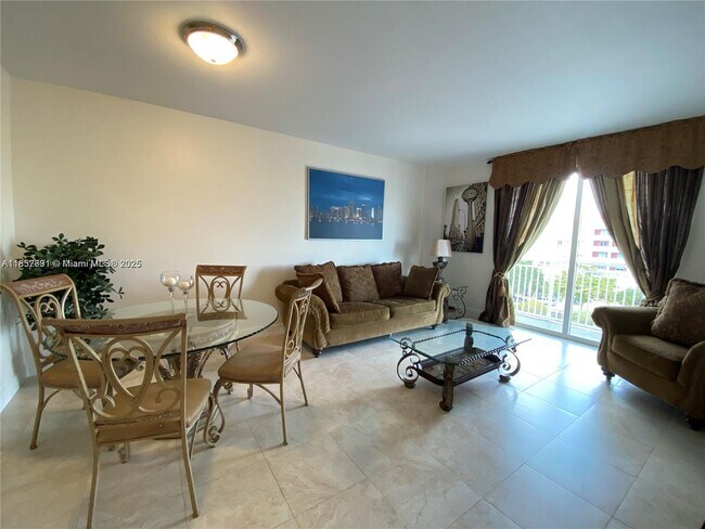 Foto del edificio - 7270 SW 88th St