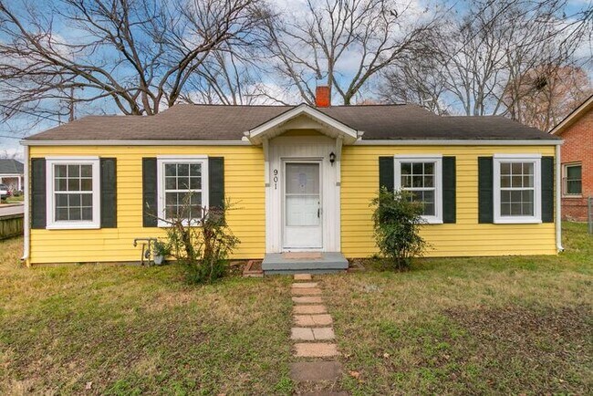 Foto del edificio - Charming Historic East Nash 3Bed/2Bath!