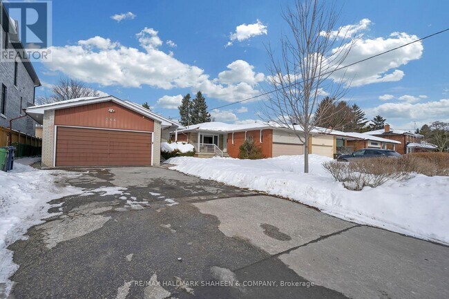 Building Photo - 386 Ellerslie Ave