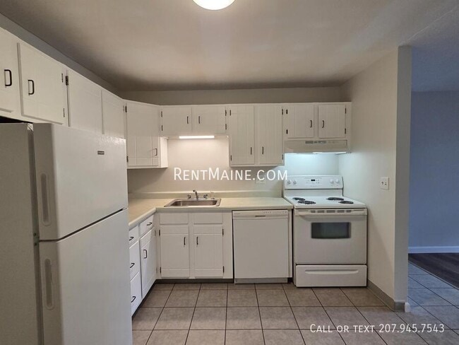 Foto del edificio - 10 Tall Pines Dr