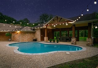 Building Photo - 17615 Swansbury Dr