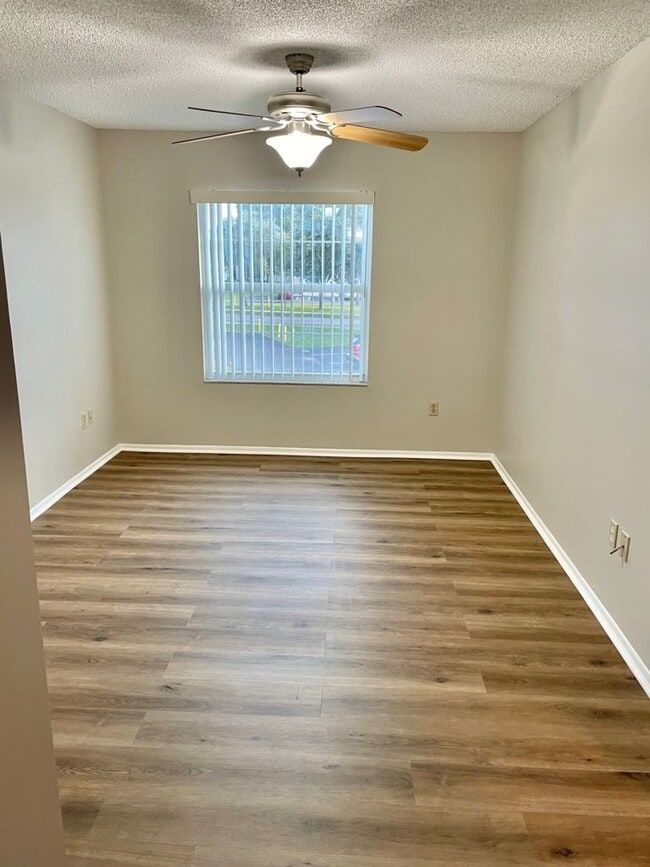 Building Photo - 412 Banana Cay Dr