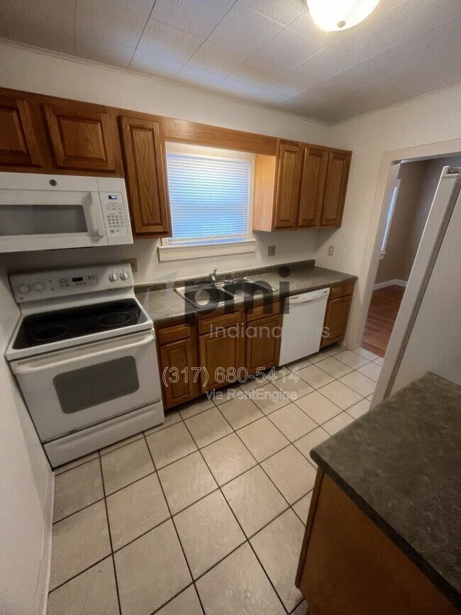 Foto del edificio - 1425 W Washington St