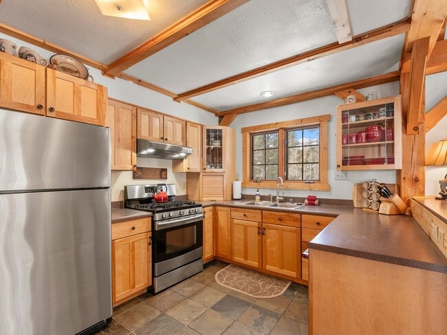 Building Photo - Spacious 3BR House in Breckenridge
