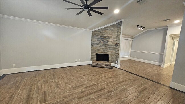 Foto del edificio - 21031 Stoney Haven Dr