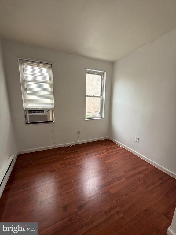 Building Photo - 1444 S 7th St