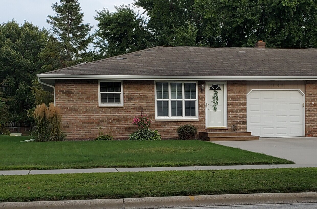 Primary Photo - 1148 Rockwell Rd