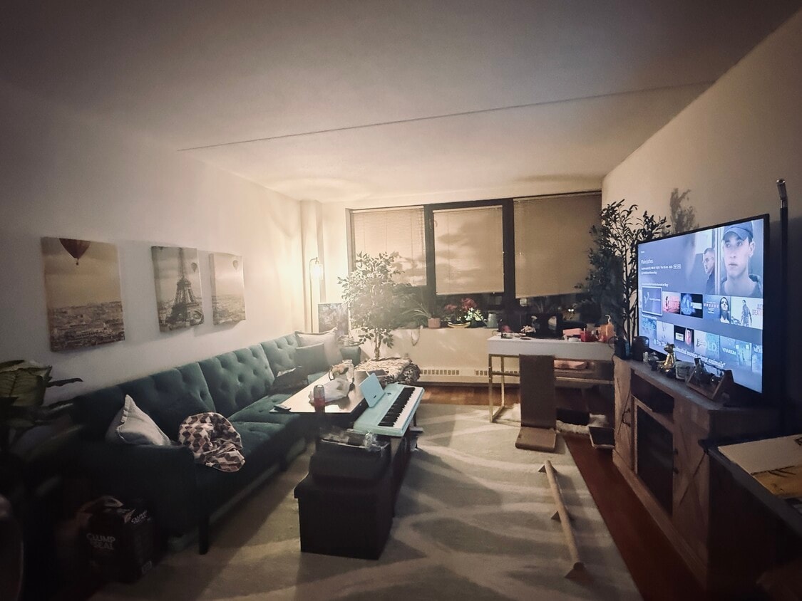 Photo - 4 Martine Ave (White Plains, NY)