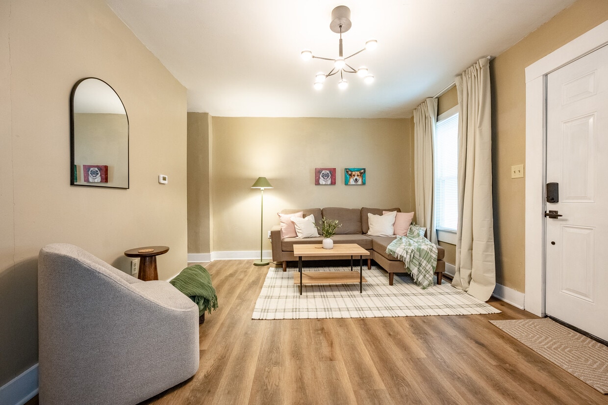 Foto principal - 4502 Kingsley Dr