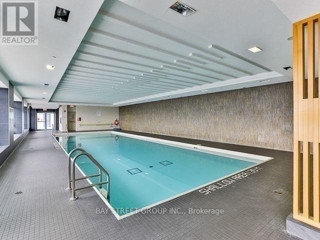 Photo du bâtiment - 2015 Sheppard Ave E