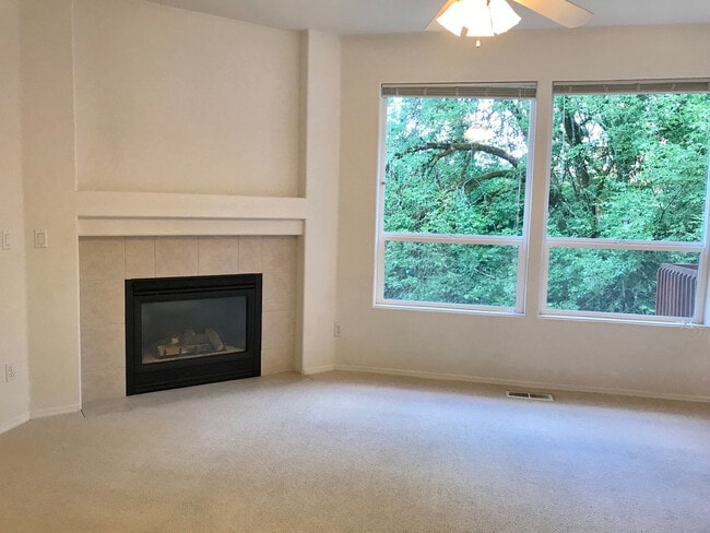 Building Photo - Two Story Traditional Backs to Green space- Back on the market!