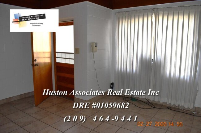 Foto del edificio - 870 W Euclid Ave