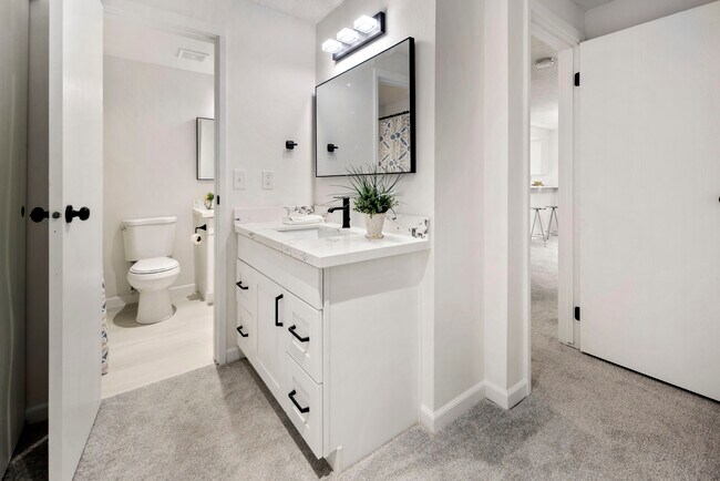 Building Photo - 2604 S 226th St