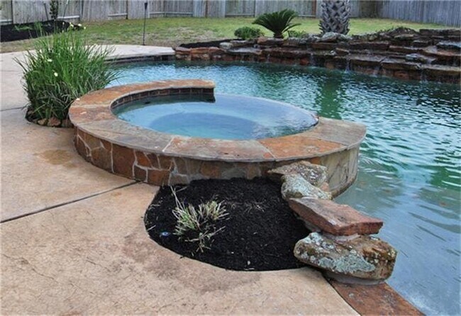 Foto del edificio - 19439 Suffolk Hollow Ln