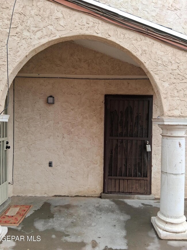 Building Photo - 11600 Marsh Mccall Way