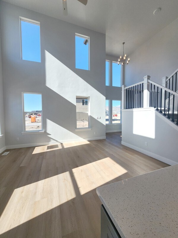 Building Photo - 3682 970 N