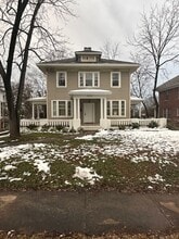 Building Photo - 2209 Rivermont Ave