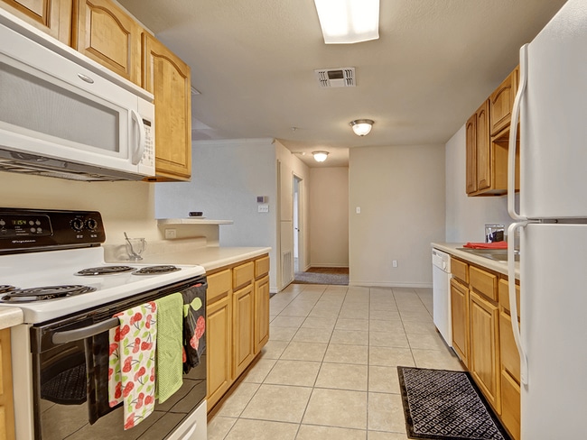 Welcome to Lexington Court - Lexington Court