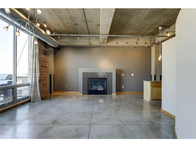 Foto del edificio - 901 N 3rd St