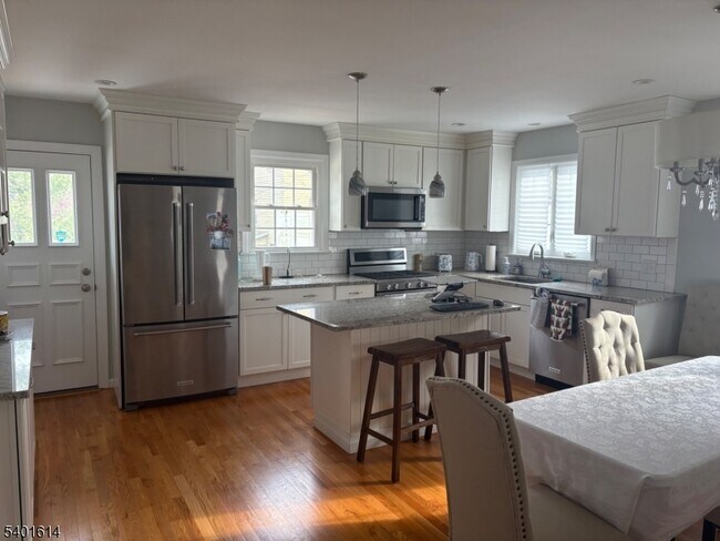 Foto del edificio - 35 Park Ave