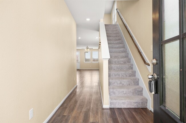 Building Photo - 2108 Sweet Bay Dr