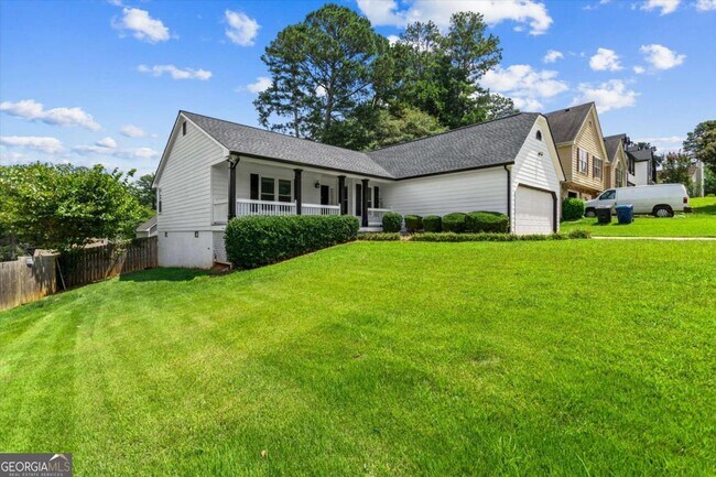 Building Photo - 140 Grayland Creek Dr