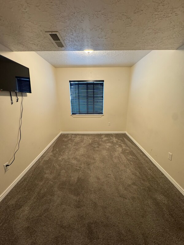 Foto del edificio - 361 E 1520 N